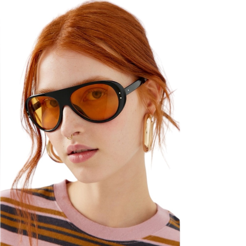 NWT Urban Outfitters Agyness Aviator Sunglasses